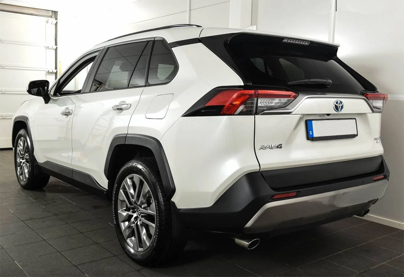 Vit Toyota RAV4 Hybrid AWD stulen i Edsberg, Sollentuna