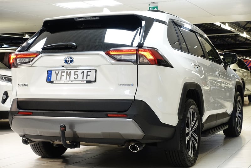 Vit Toyota RAV4 Hybrid AWD Executive stulen i Bromma, Stockholm