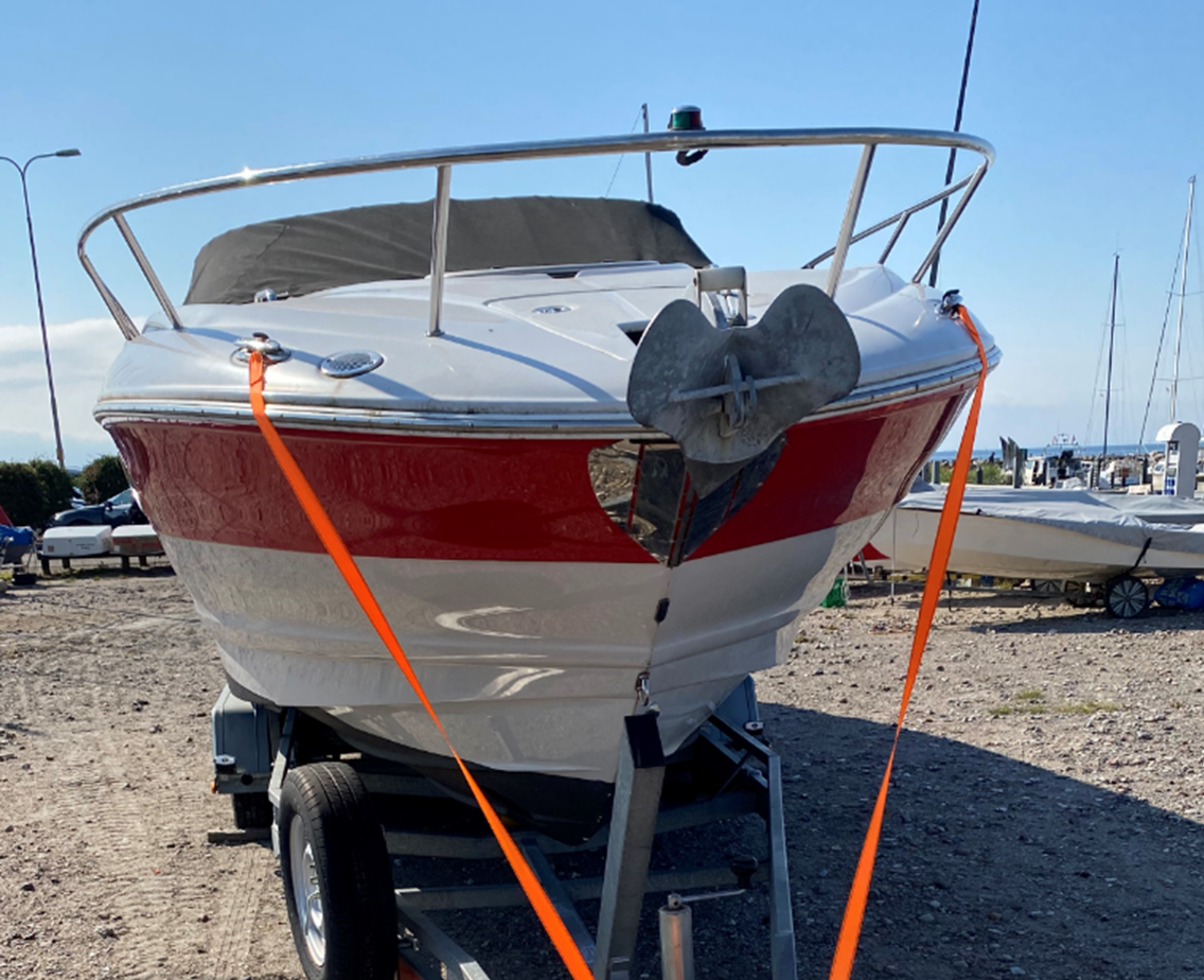 CrownLine 275 CCR stulen i Gilleleje, Danmark