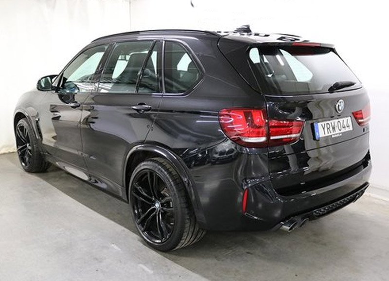 Svart BMW X5 M stulen mellan Malmö och Vellinge