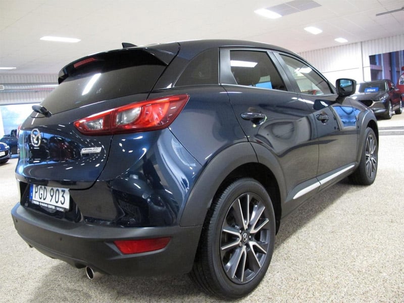 Blå metallic Mazda CX-3 2.0 AWD stulen i Sjöbo