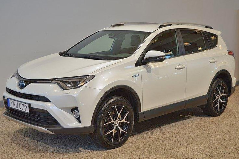 Vit Toyota RAV4 Hybrid AWD X-Edition stulen i Kalmar