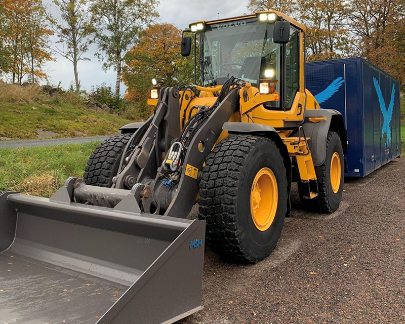 Gul hjullastare Volvo L60 G stulen på en gård sydväst om Bankeryd