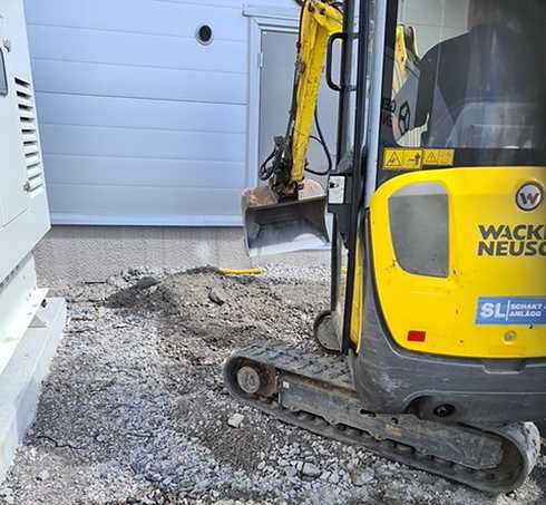 Minigrävare Wacker Neuson ET20 stulen i Västerås