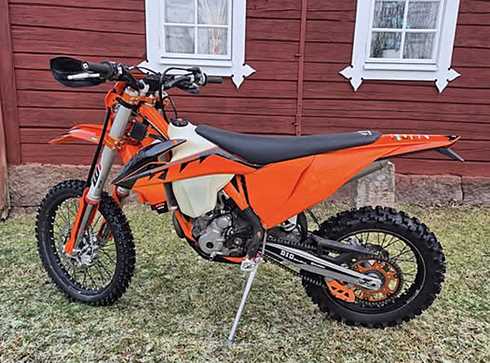 KTM 350 EXC-F Six Days stulen mellan Björklinge och Tierp