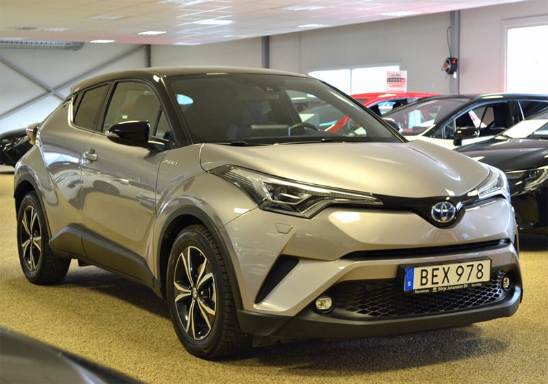 Grå metallic med svart tak, Toyota C-HR Style stulen i Åkersberga norr om Stockholm