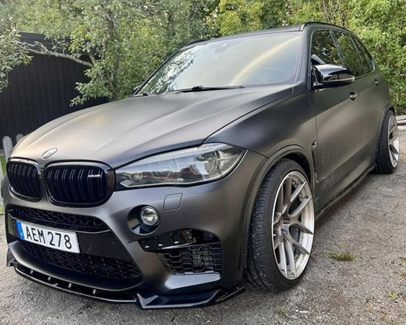 Mattsvart BMW X5 M stulen i Örkelljunga