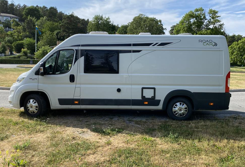 Husbil "Plåtis" Fiat Roadcar 640 stulen i Arlanda stad norr om Stockholm