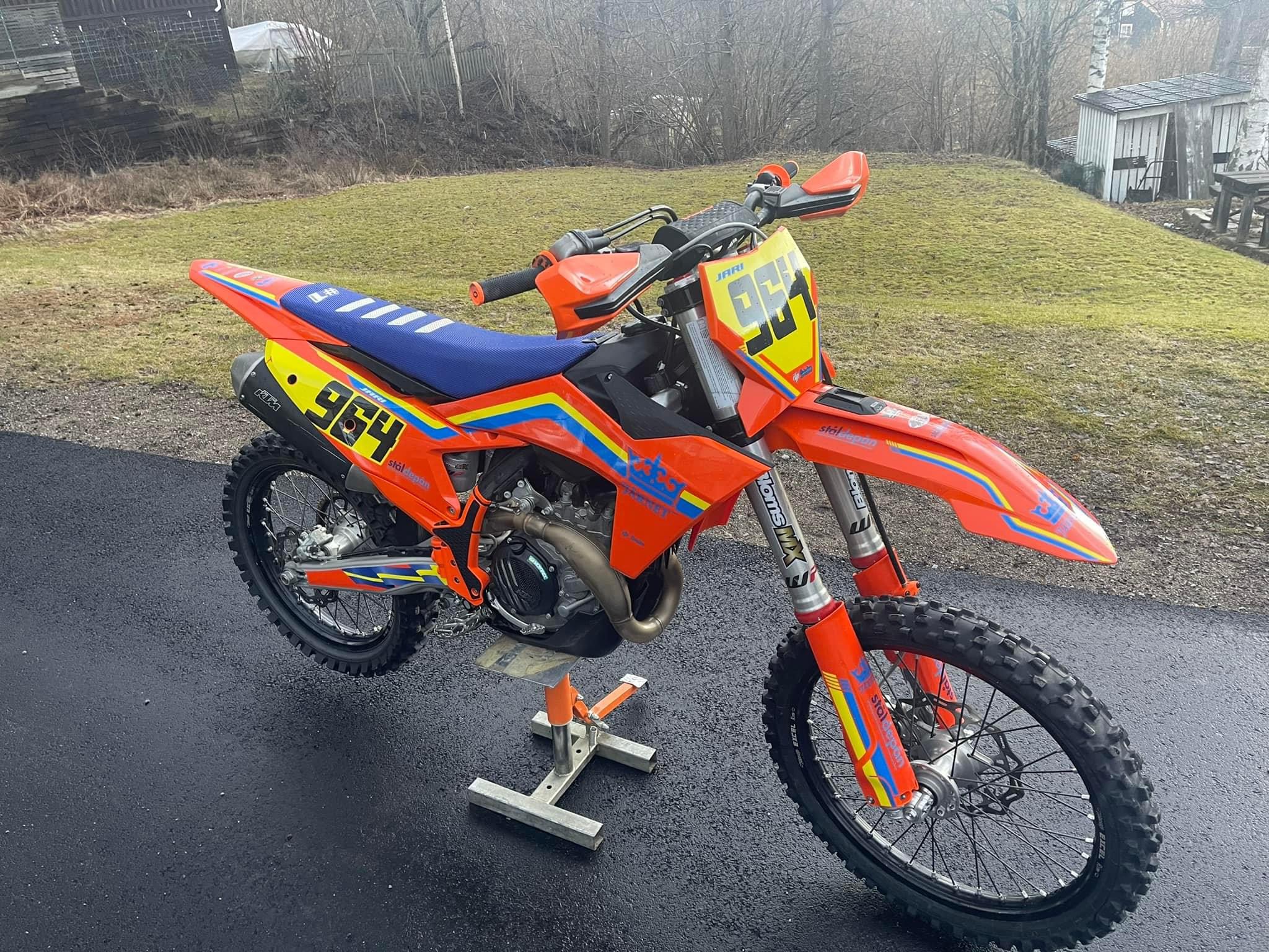 KTM 350 EXC-F och KTM SX-F450 stulen, Stockholm/Tullinge