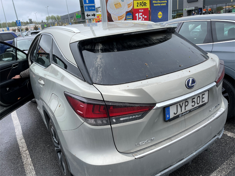 Silvermetallic Lexus RX 450H AWD stulen i Viggbyholm, Täby