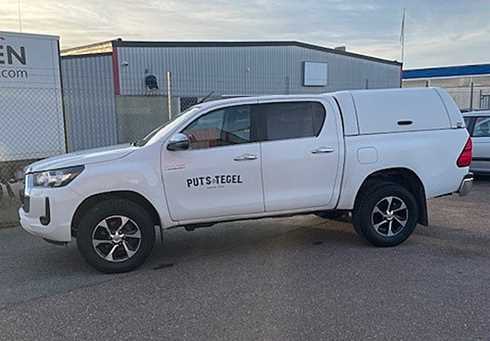 Vit Toyota Hilux Dubbelhytt 2.4 AWD stulen i Luleå